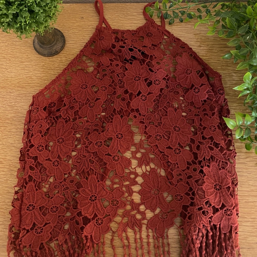 Super cute tank burnt orange